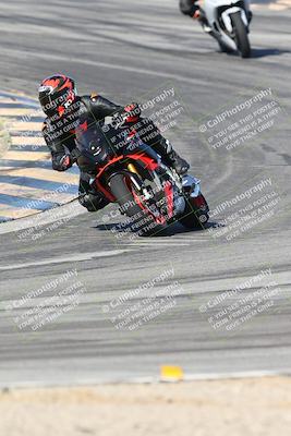 media/Dec-01-2025-Moto Forza (Mon) [[2daa91e15f]]/2-Intermediate Group/Session 2 (Turns 9 and 10)/